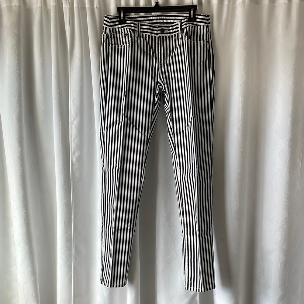 Garnet Hill Women's Striped Pants in Black and White